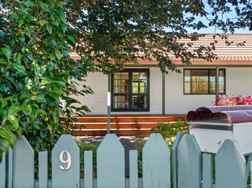 9 Venice Street, Martinborough