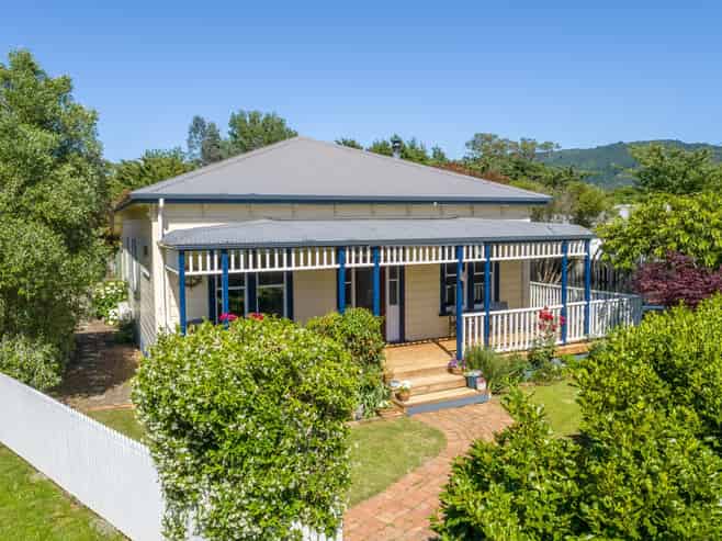 62 Waite Street, Featherston