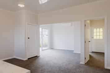 51a Highbury Avenue, Highbury