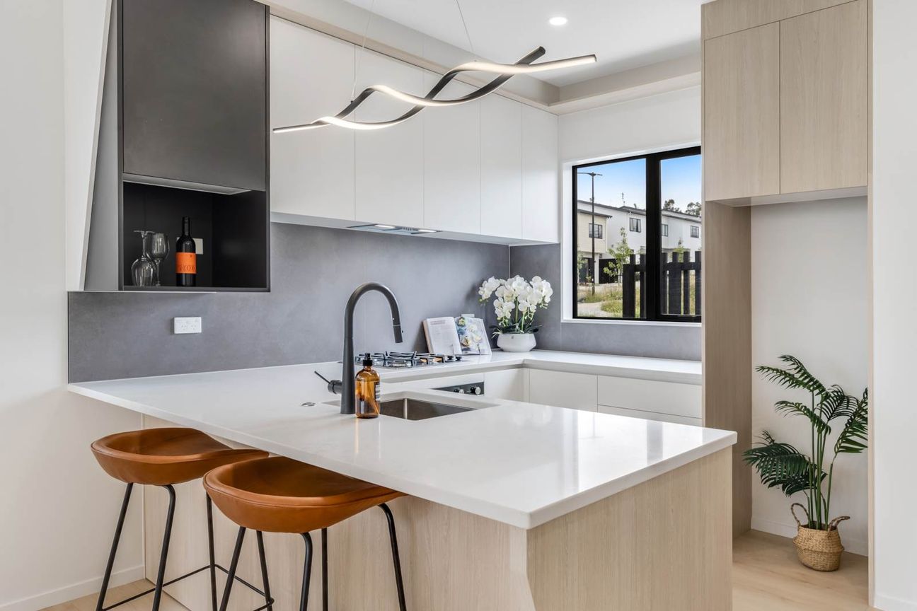 Dual Homes Beside Costco – Rare & Rewarding - Ansicht 6