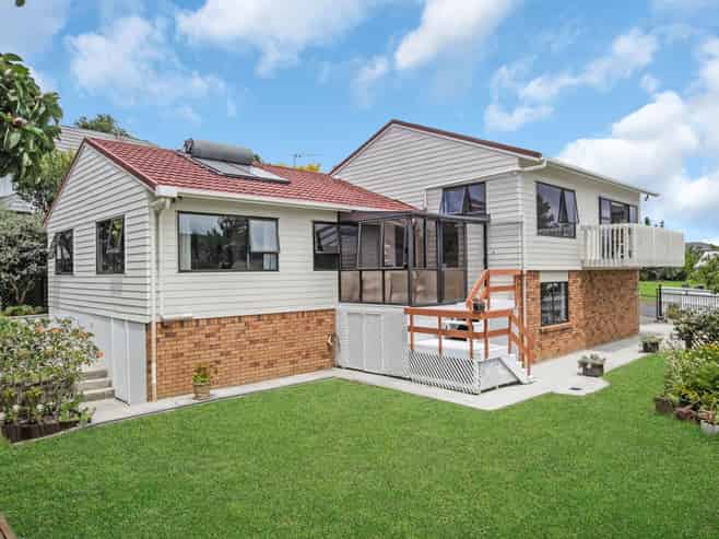 18 Marine Lane, Mount Wellington