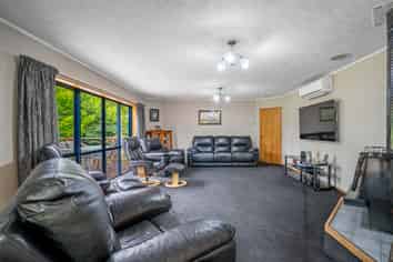 243 Main Street, Mataura