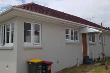 2/16 Kauri Glen Road, Northcote