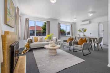 93 Bartholomew Road, Levin