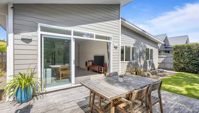 37 Cape Cod Drive, Gulf Harbour