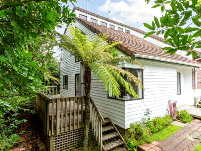 2/8 Gray Crescent, Torbay