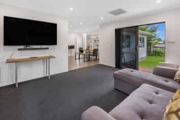 16 Mahanga Road, Fairy Springs