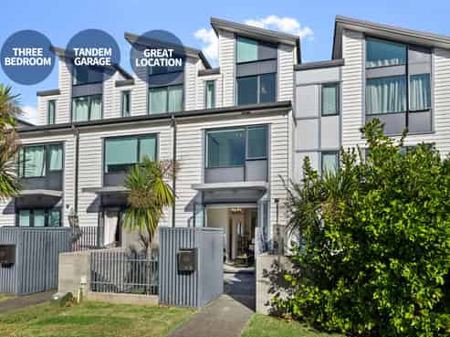 86 Norwood Drive, Flat Bush