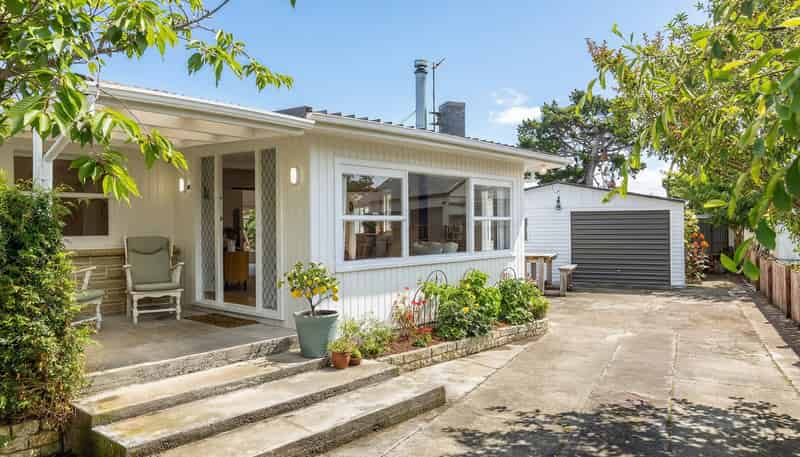 12 Taverner Street, Carterton