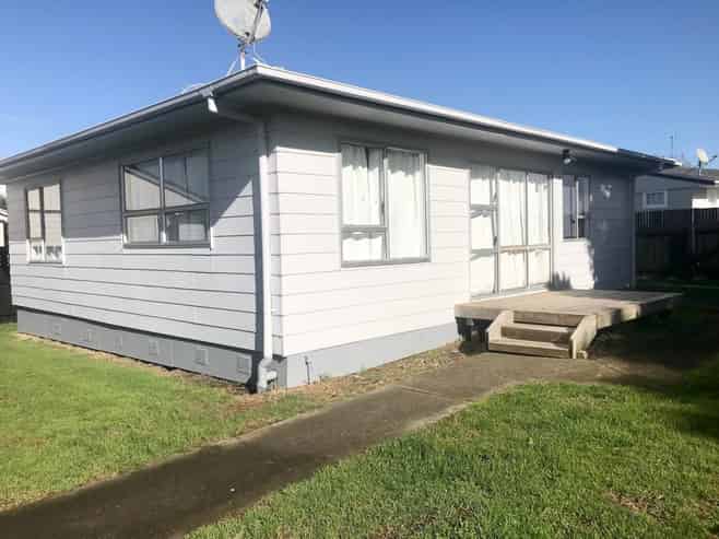 20a Frank Hewitt Street, Pukekohe