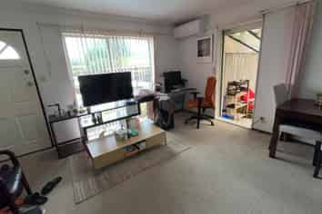 4/24 Bertrand Road, Mount Wellington