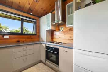 275A Clayton Road, Western Heights