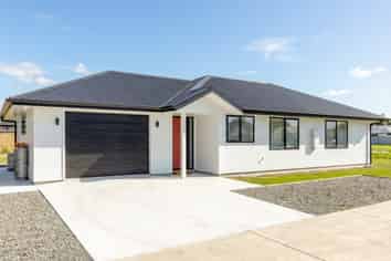 15 Farley Avenue, Greytown