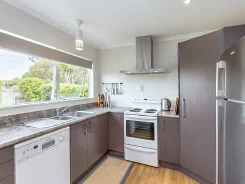 100 East Street, Greytown