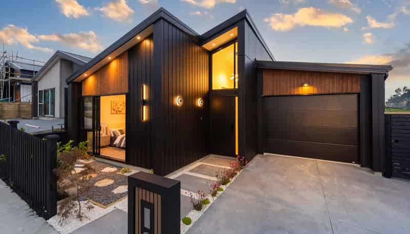 80 Huanui Drive, Orewa