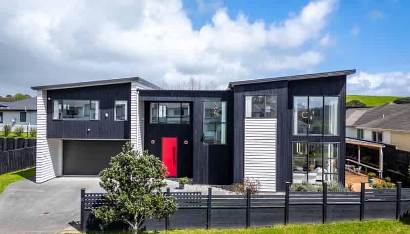 13 Jack Hawken Lane, Silverdale