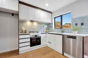 4/1 Brough Road, Manurewa East