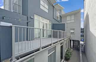 9/24 Hanson Street, Mount Cook