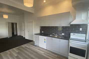 1/21 Broadway , Picton