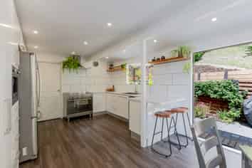 29 Mamaku Street, Paraparaumu