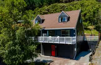 29 Mamaku Street, Paraparaumu