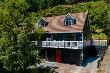 29 Mamaku Street, Paraparaumu