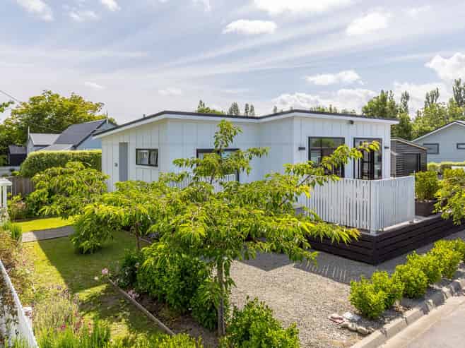 24 Kempton Street, Greytown