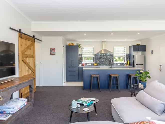 24 Kempton Street, Greytown