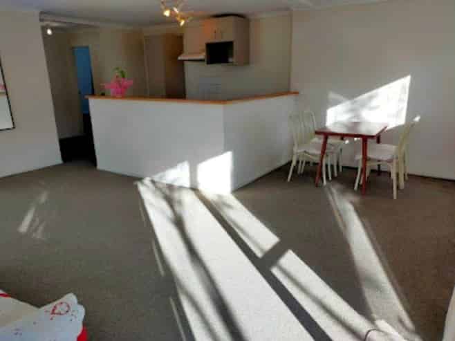 10A Holdaway Avenue, Northcote