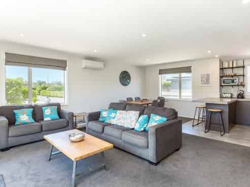 5 Tuscan Lane, Martinborough