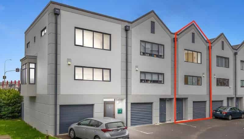 10/6 Ambrico Place, New Lynn