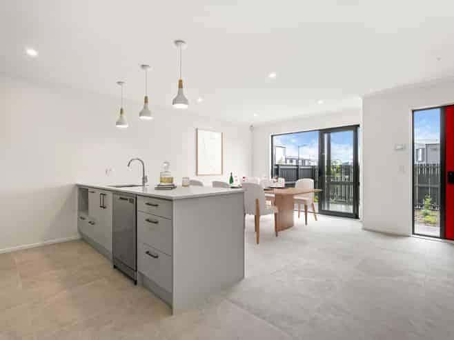 50 Te Aniwaniwa Terrace, Albany