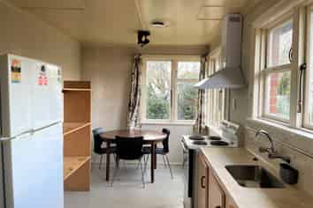 207 Crawford Street, Glengarry