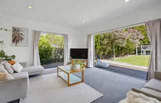 52 Brougham Street, Westport