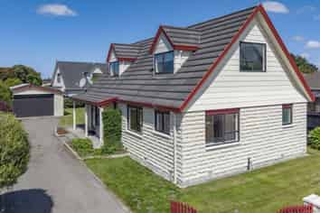 206 Grimseys Road, Redwood