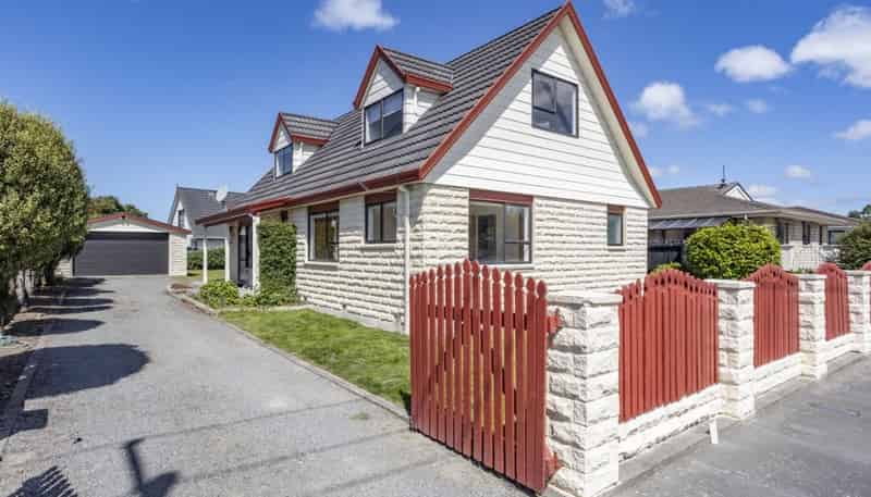 206 Grimseys Road, Redwood