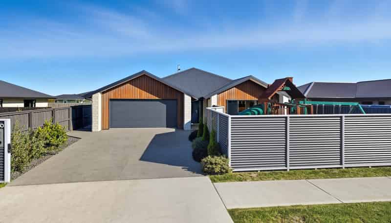 30 Courage Road, Amberley