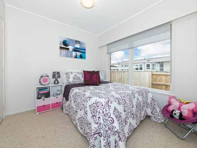 2/32 Dale Crescent, Pakuranga