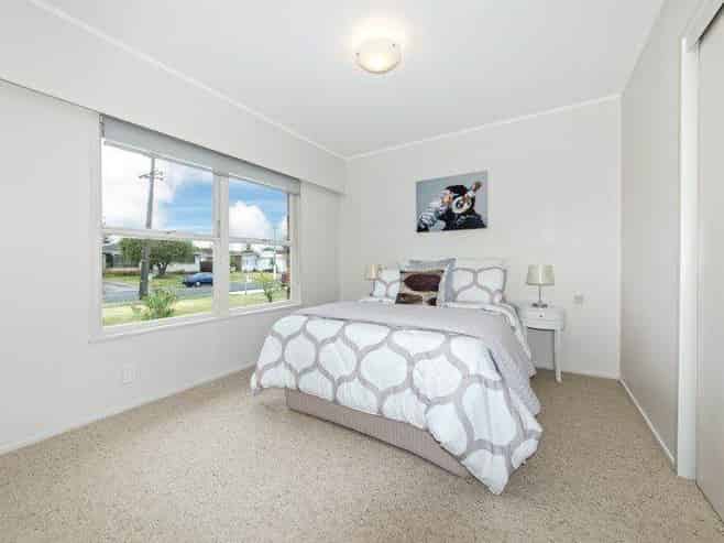 2/32 Dale Crescent, Pakuranga