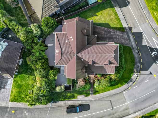 28 Satara Crescent, Khandallah