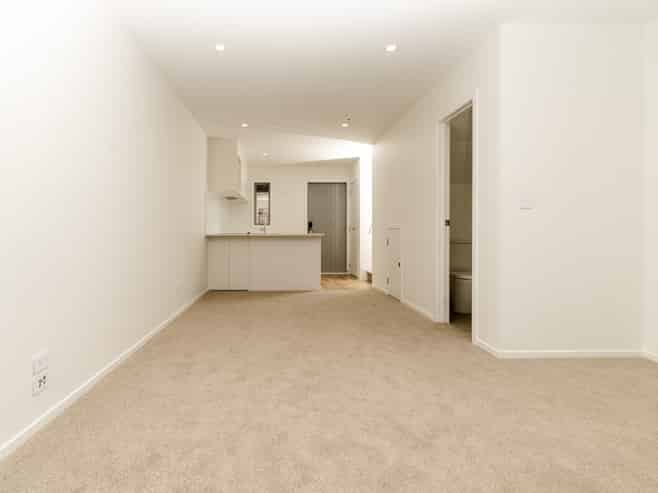 87 Ngae Place, Mangere East