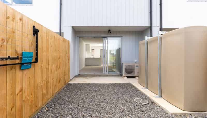 87 Ngae Place, Mangere East