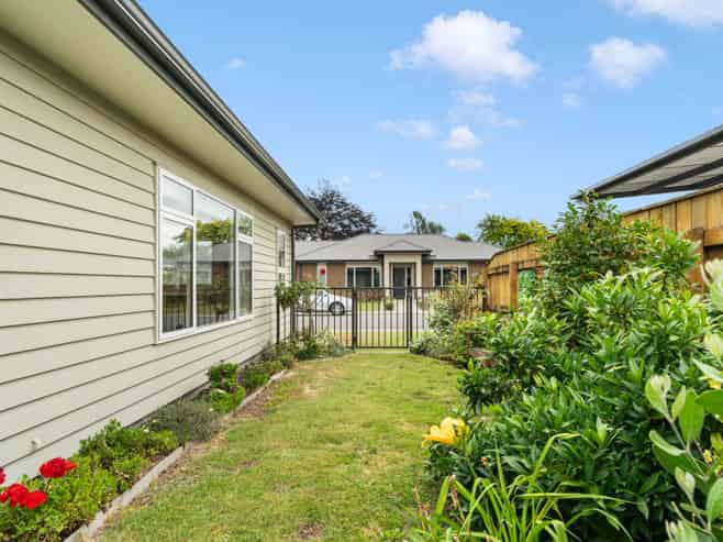 35 John McDonald Mews, Masterton