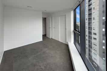 1001/18 St Martins Lane, Grafton
