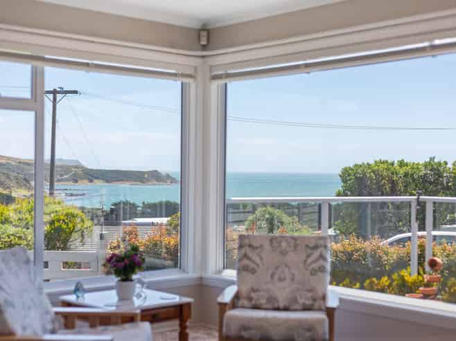 16 Mana View Road, Paremata