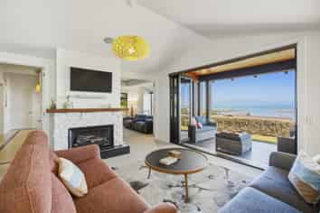 5 Sunset Place, Atawhai