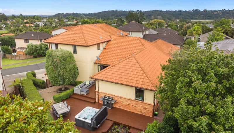 26 Greenbough Lane, Greenhithe