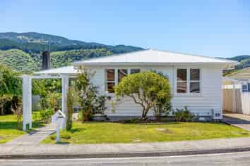 3 Tiwakawaka Grove, Heretaunga