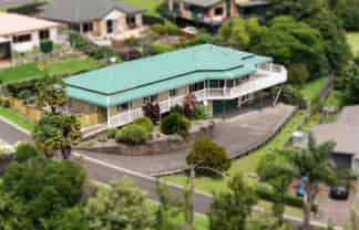 1 Greenstone Way, Hairini