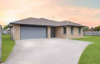 11 Wessex Place, Rototuna North